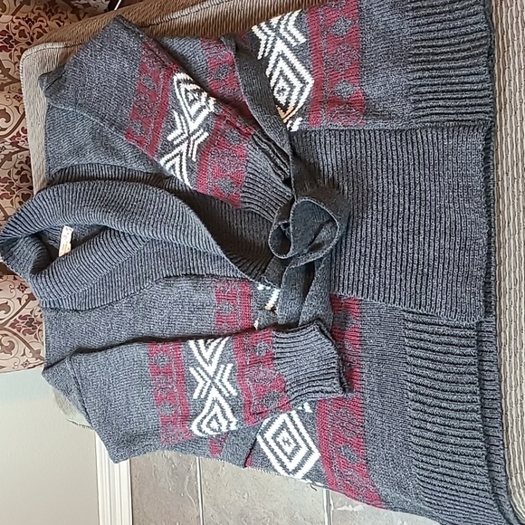 Pink Rose Southwestern Design Cardigan - Picture 11 of 11